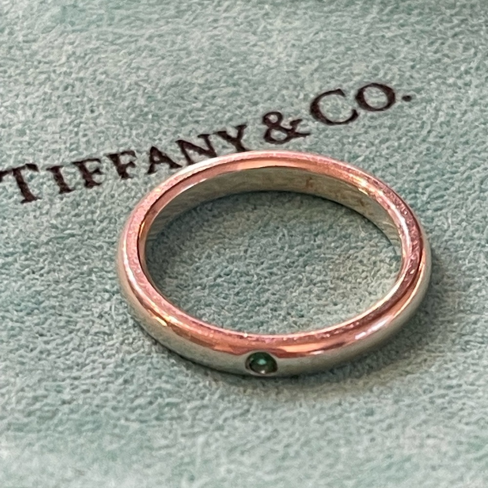 Tiffany & Co emerald band ring size 6